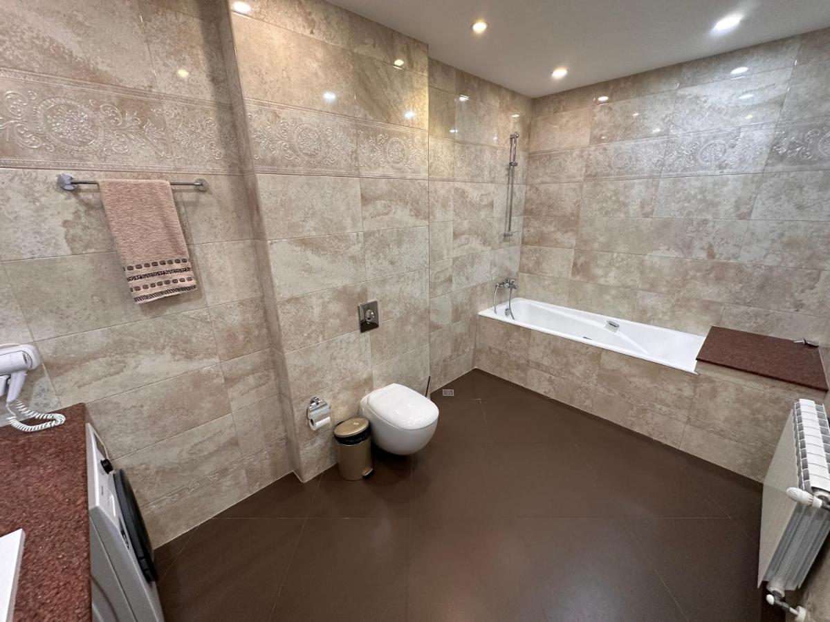 Apartament In Downtown 